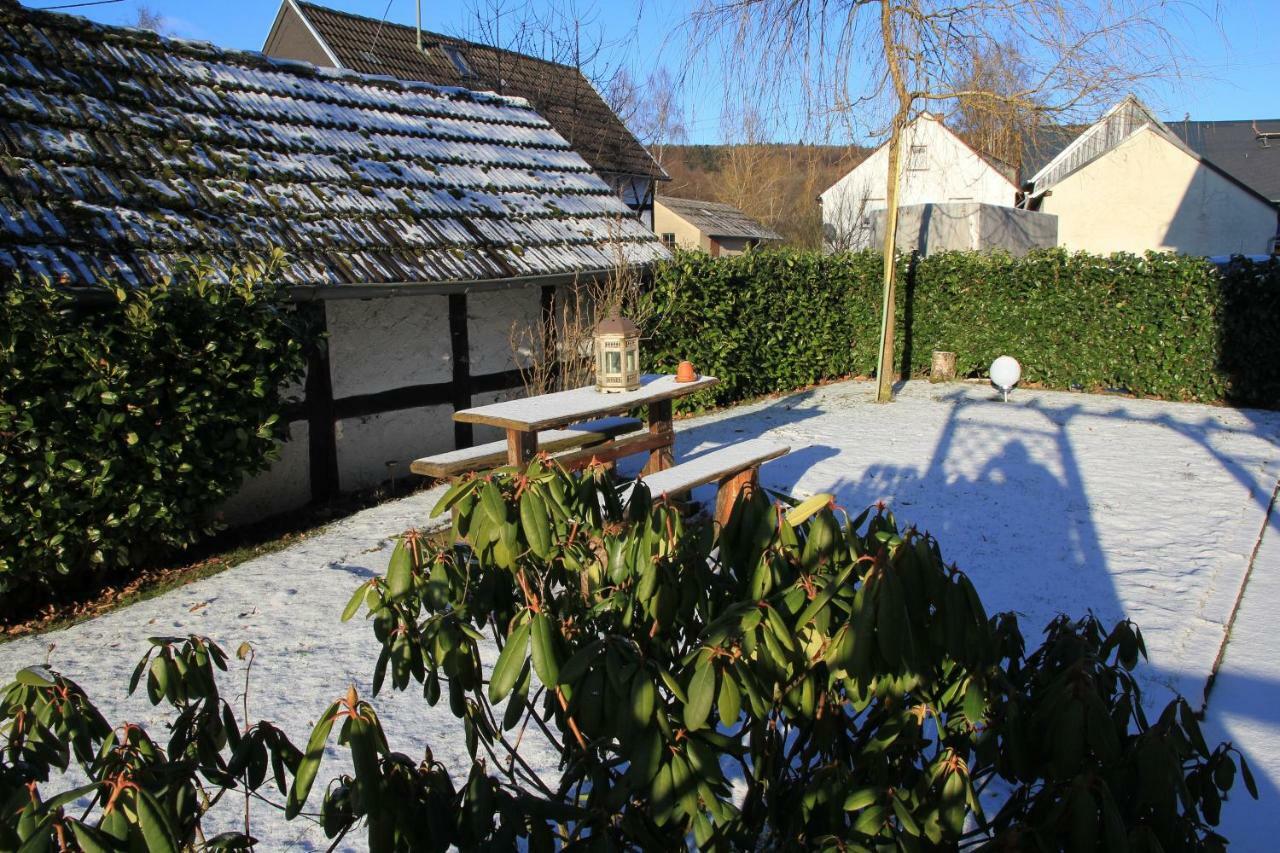Ferienhaus Am Kreuzberg - Nuerburgring Ulmen Екстер'єр фото